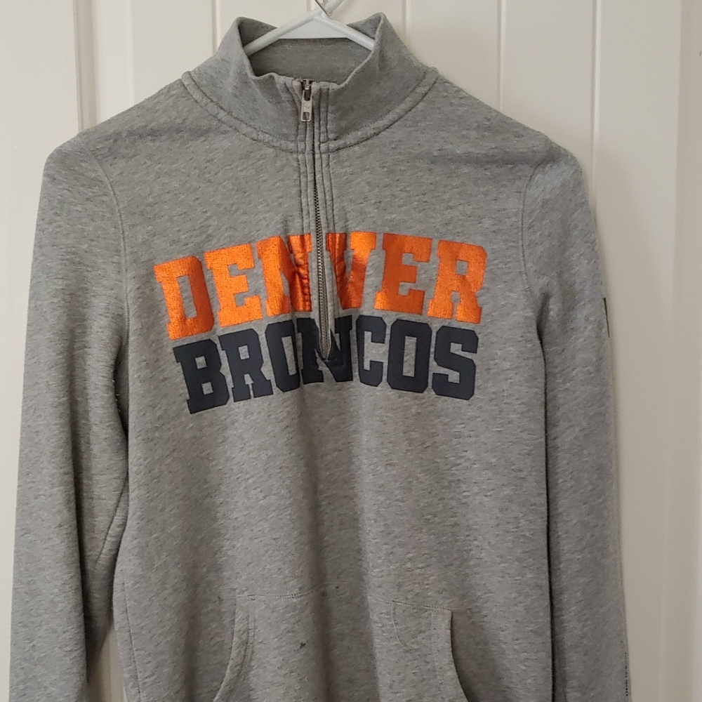 Victoria Pink Denver Broncos Sweatshirt